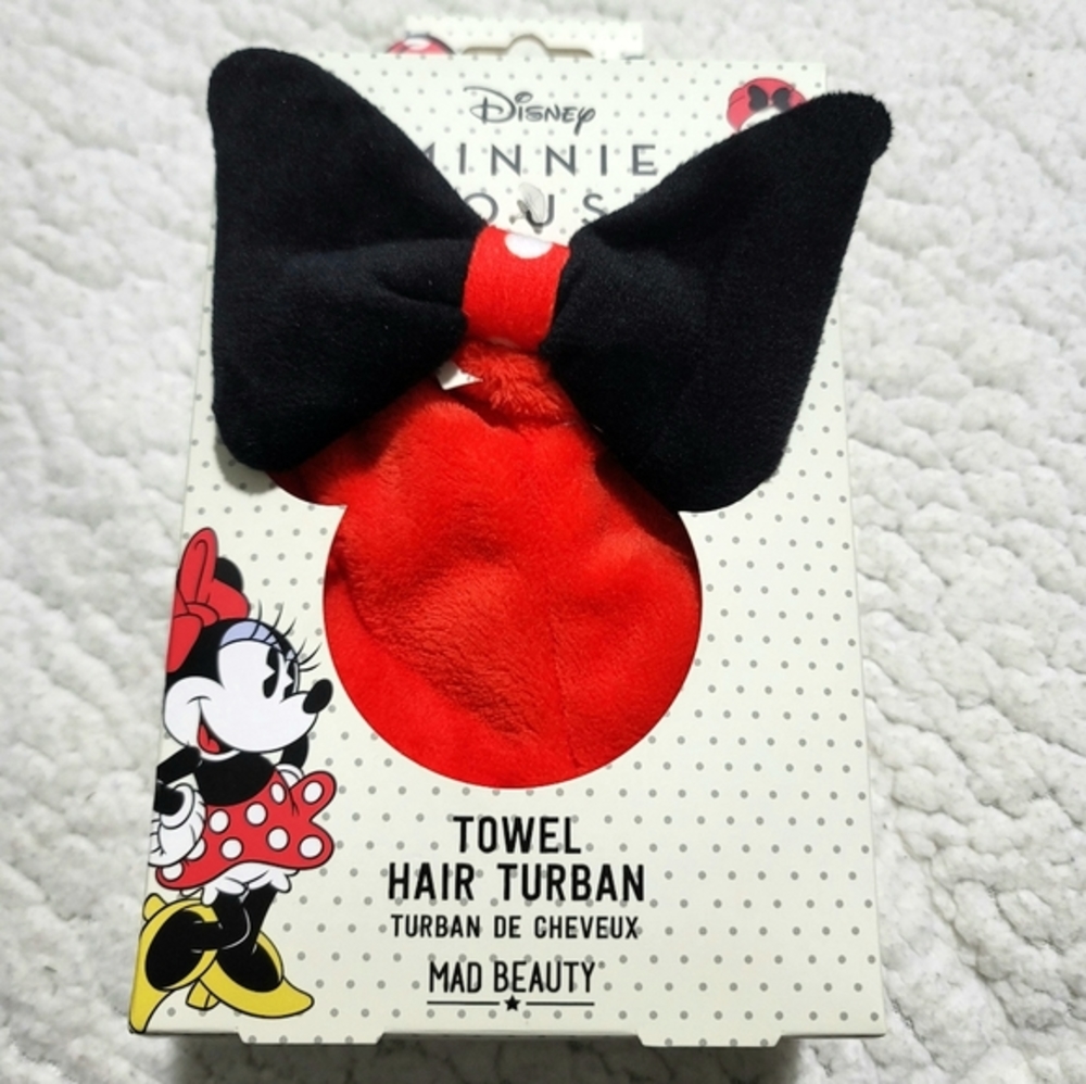 NEW Disney Minnie Mouse x Mad Beauty Towel Hair Turban